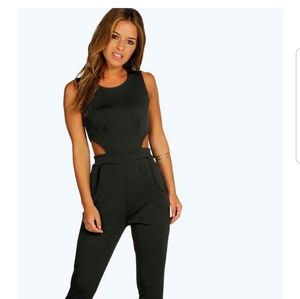 💫Petite Black Side Cut Out Jumpsuit💫